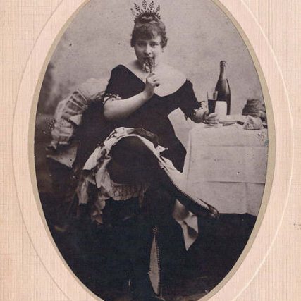 Louise-Weber (la goulue), 1900. Analysée de manière non-invasive par SFX (Coll.privée). Photo CARAA ©